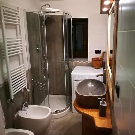 Holiday home Ai Piedi Del Cervino